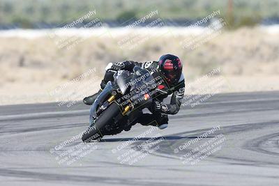 media/Nov-30-2025-TrackXperience (Sun) [[c0061d280f]]/1-Level 3/Session 3 (Turn 16)/